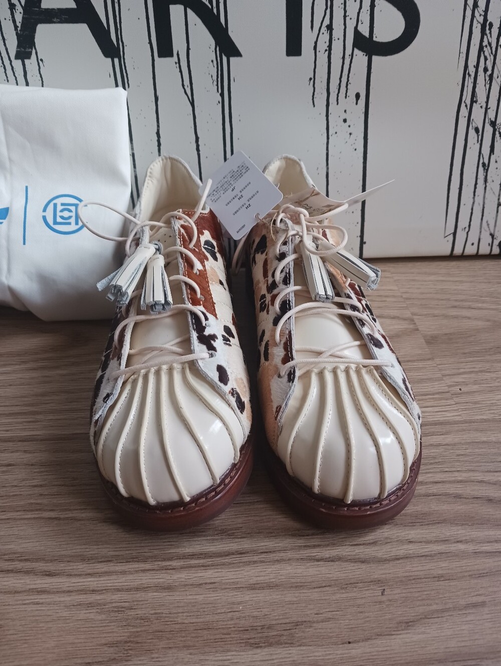 NWT Adidas Originals Dress Shoes Clot By Edison, Dyed Cow Fur, Size Men 6.5 - Picture 3 of 13